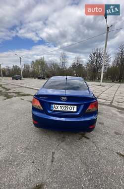 Седан Hyundai Accent 2011 в 