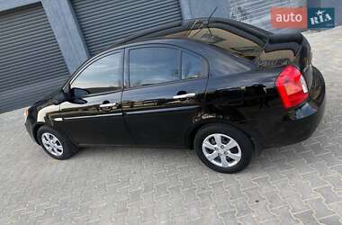 Седан Hyundai Accent 2008 в Виннице