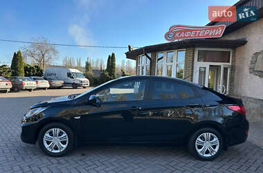 Седан Hyundai Accent 2011 в 