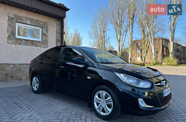 Седан Hyundai Accent 2011 в 