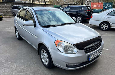 Седан Hyundai Accent 2008 в Киеве