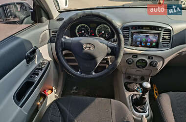 Седан Hyundai Accent 2008 в 