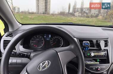 Седан Hyundai Accent 2016 в 