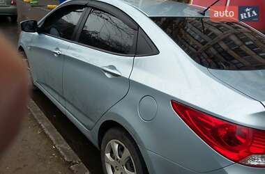 Седан Hyundai Accent 2011 в 