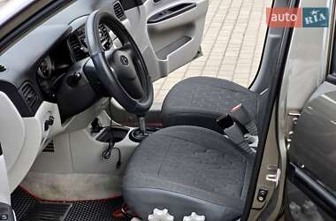 Седан Hyundai Accent 2010 в 