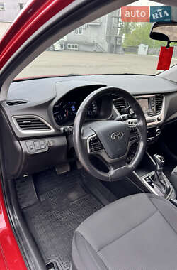 Седан Hyundai Accent 2017 в 