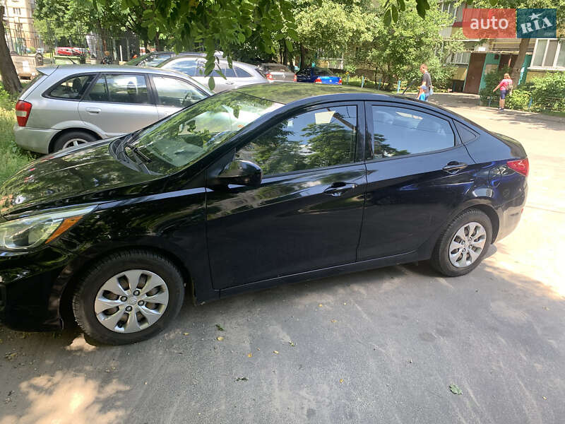 Седан Hyundai Accent 2015 в Киеве