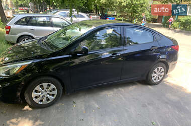Седан Hyundai Accent 2015 в 