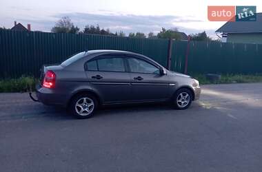 Седан Hyundai Accent 2008 в Ужгороді