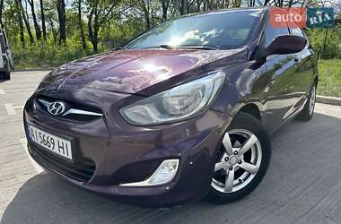 Седан Hyundai Accent 2012 в 