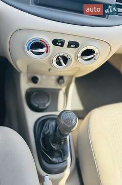 Седан Hyundai Accent 2008 в 
