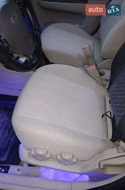 Седан Hyundai Accent 2008 в 