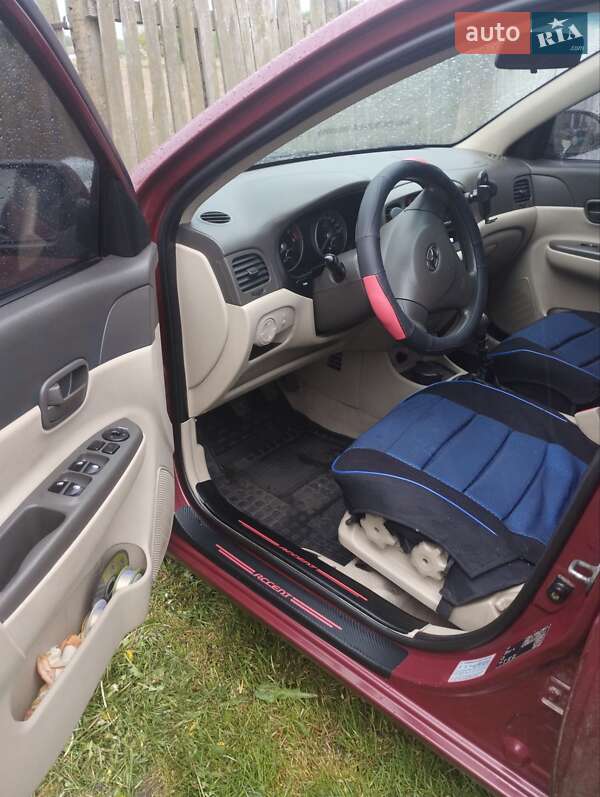 Седан Hyundai Accent 2007 в Києві