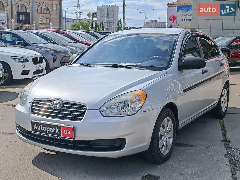 Седан Hyundai Accent 2010 в 