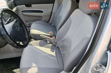 Седан Hyundai Accent 2010 в 