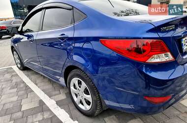 Седан Hyundai Accent 2011 в 