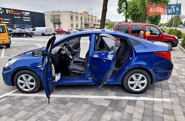Седан Hyundai Accent 2011 в 