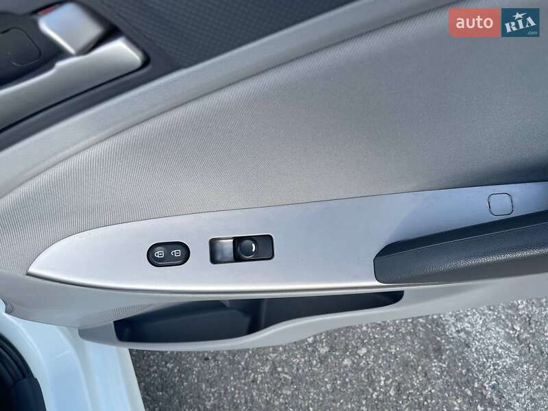 Седан Hyundai Accent 2015 в Киеве