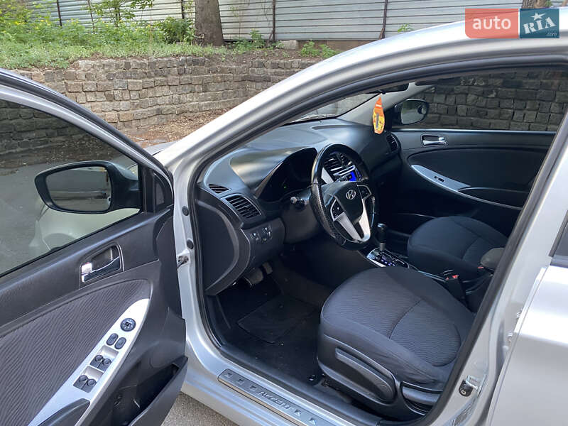 Седан Hyundai Accent 2012 в Харькове