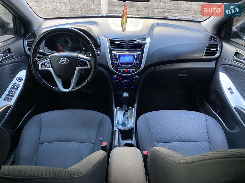 Седан Hyundai Accent 2012 в Харькове