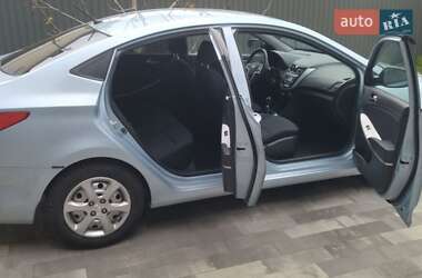 Седан Hyundai Accent 2011 в 