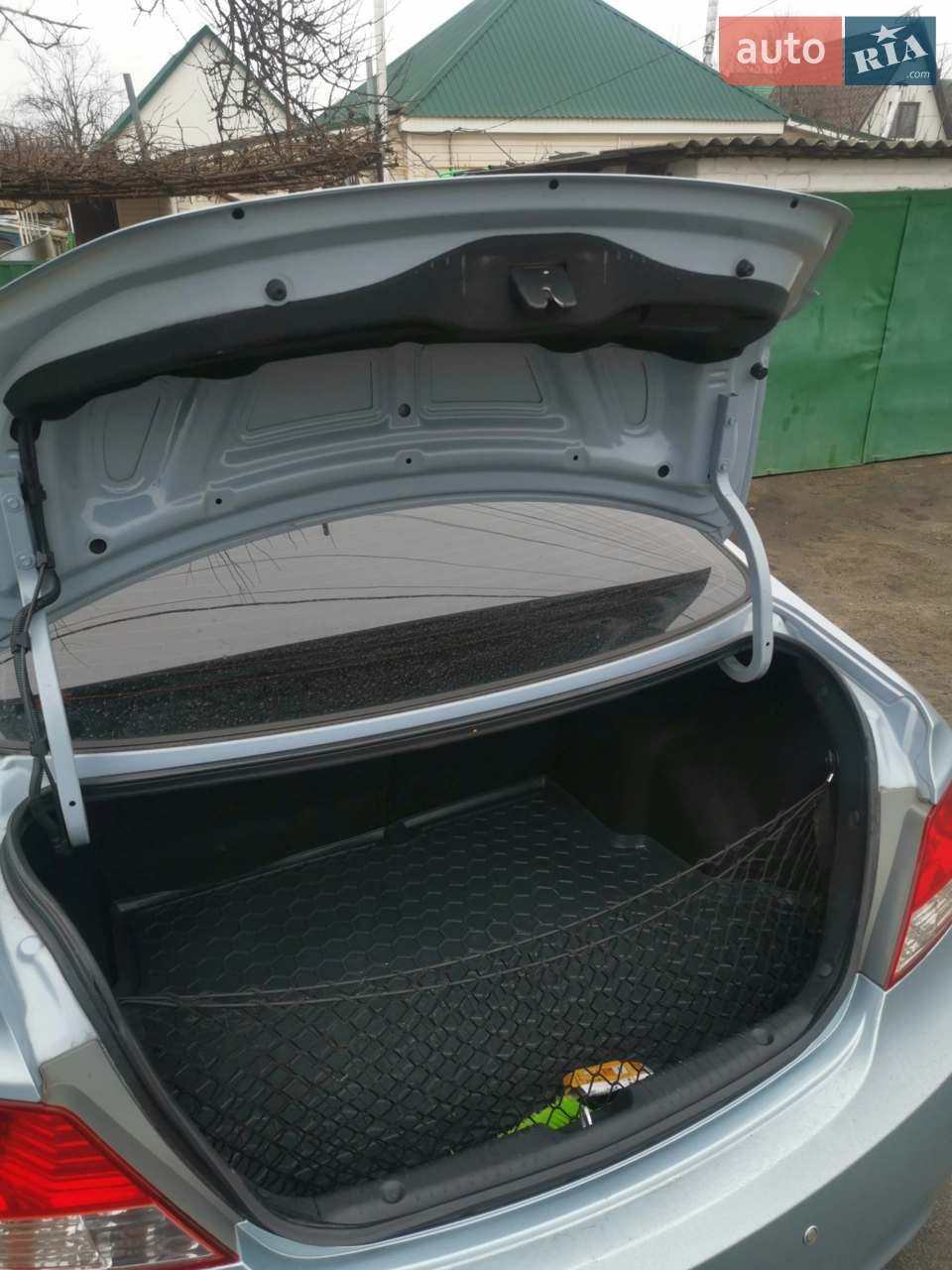 2011 Hyundai Accent - мініатюра 10