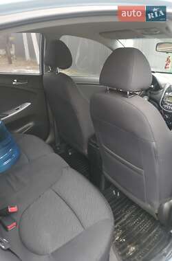 Седан Hyundai Accent 2012 в Киеве