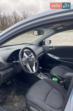 Седан Hyundai Accent 2011 в 