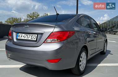 Седан Hyundai Accent 2014 в 