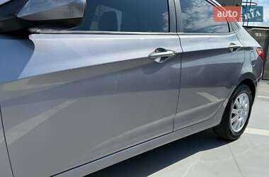 Седан Hyundai Accent 2014 в 