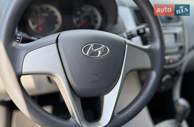 Седан Hyundai Accent 2014 в 
