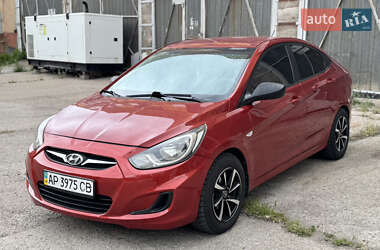 Седан Hyundai Accent 2011 в 