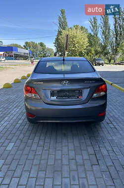 Седан Hyundai Accent 2012 в 