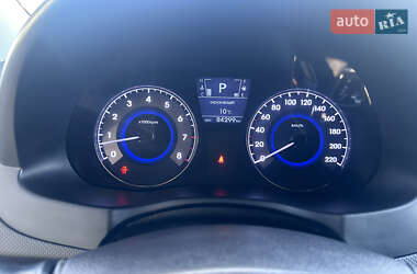 Хэтчбек Hyundai Accent 2012 в 