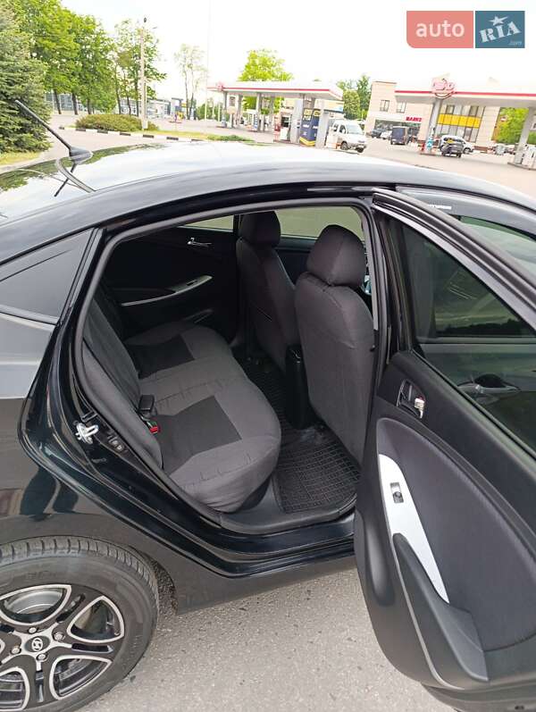 Седан Hyundai Accent 2011 в Харькове