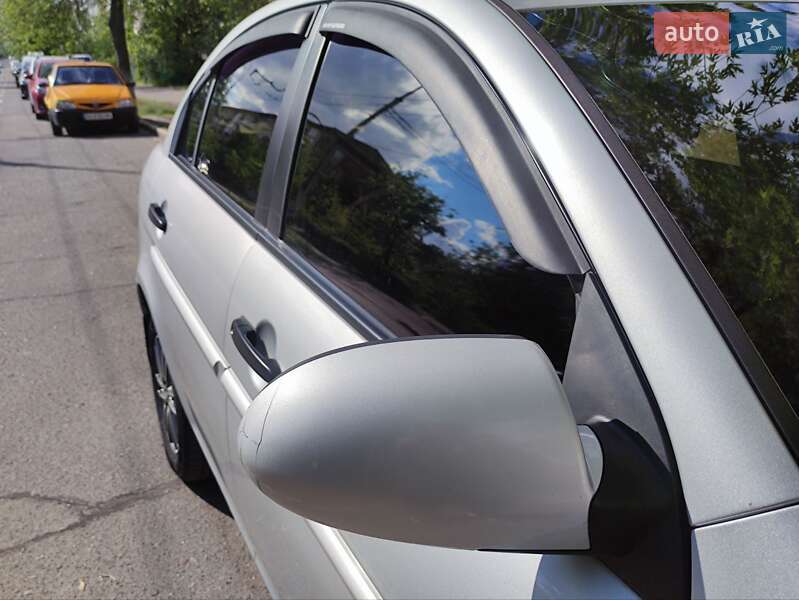 Седан Hyundai Accent 2008 в Киеве