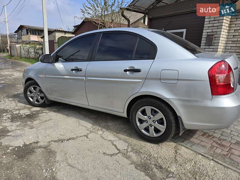 Седан Hyundai Accent 2008 в Запоріжжі