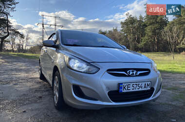 Седан Hyundai Accent 2011 в 