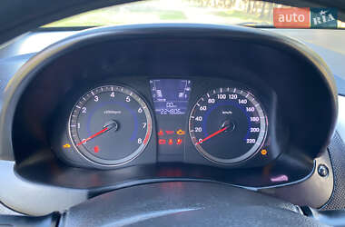 Седан Hyundai Accent 2011 в 