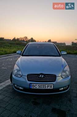 Седан Hyundai Accent 2008 в Новояворовске