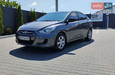 Седан Hyundai Accent 2011 в 