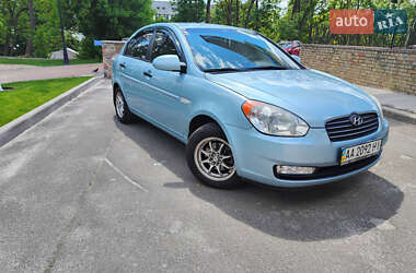 Седан Hyundai Accent 2009 в Киеве