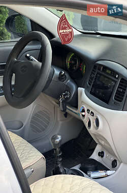 Седан Hyundai Accent 2008 в 