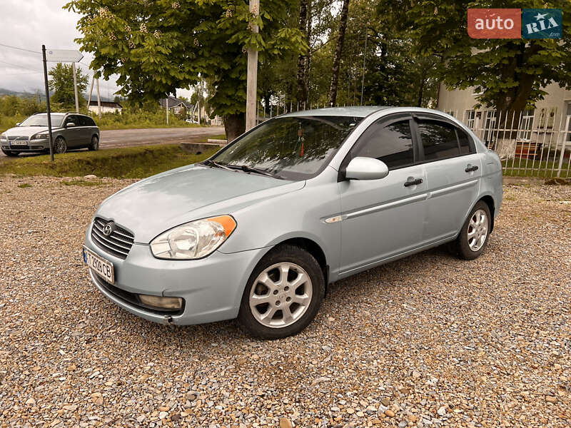 Седан Hyundai Accent 2008 в Надворной