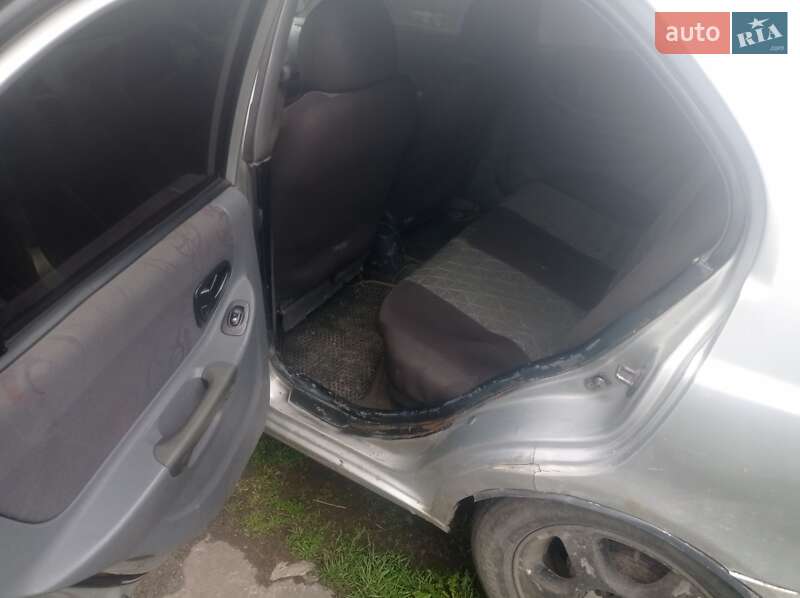 Седан Hyundai Accent 2002 в Шептицькому фото 20 Седан Hyundai Accent 2002 в Шептицькому