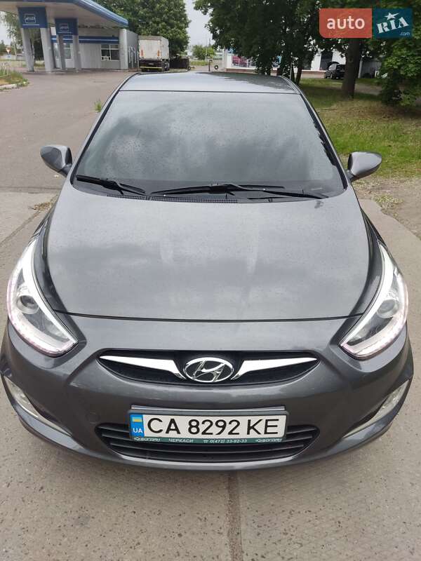 Седан Hyundai Accent 2013 в 