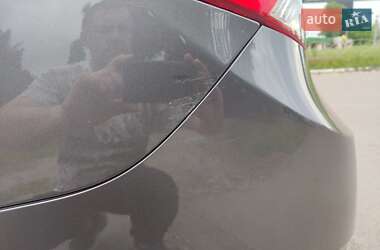 Седан Hyundai Accent 2013 в 