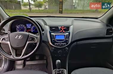 Седан Hyundai Accent 2013 в 