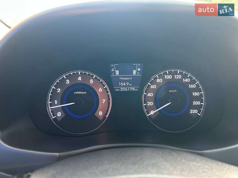 Седан Hyundai Accent 2011 в Києві