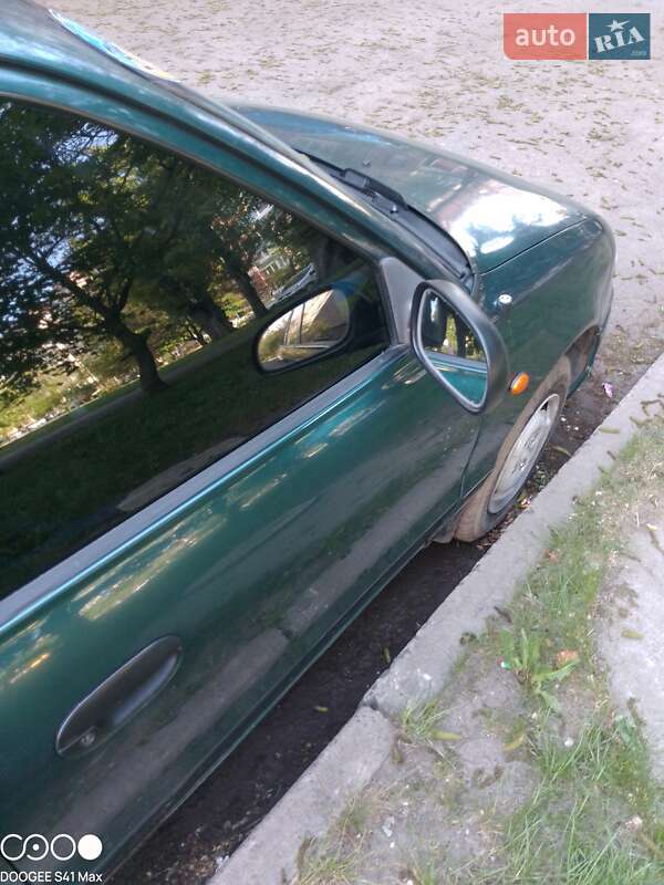 Седан Hyundai Accent 1996 в Кривом Роге